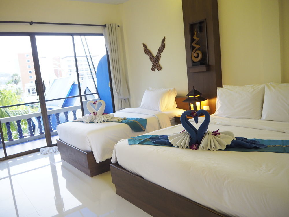 Jr Siam Kata Resort Exterior photo